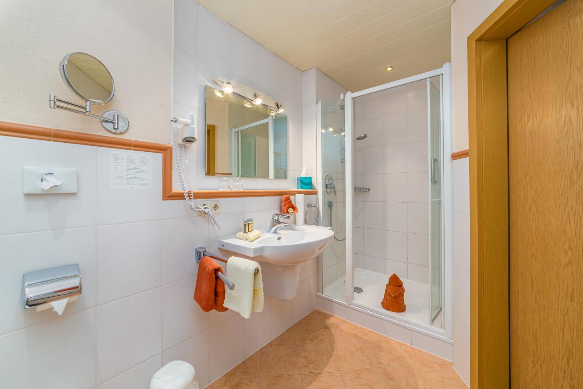 Gaestehaus Linsinger Bad Wiessee Ngoại thất bức ảnh